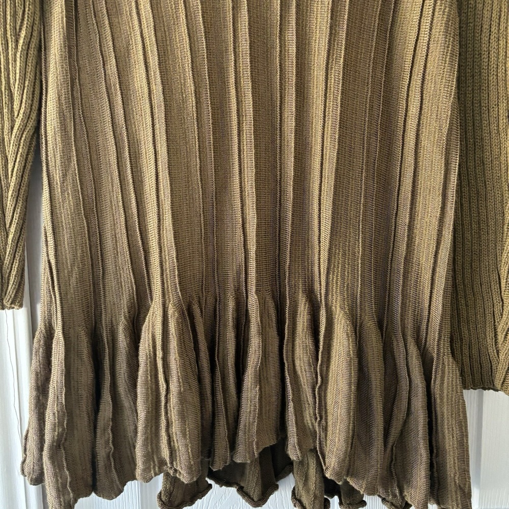 Free People M Olive Green Ribbed Ribs & Ruffles Knit Sweater Tunic - Picture 6 of 14